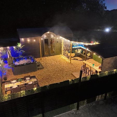 The Lodge At The Outside Inn Mountfield Extérieur photo