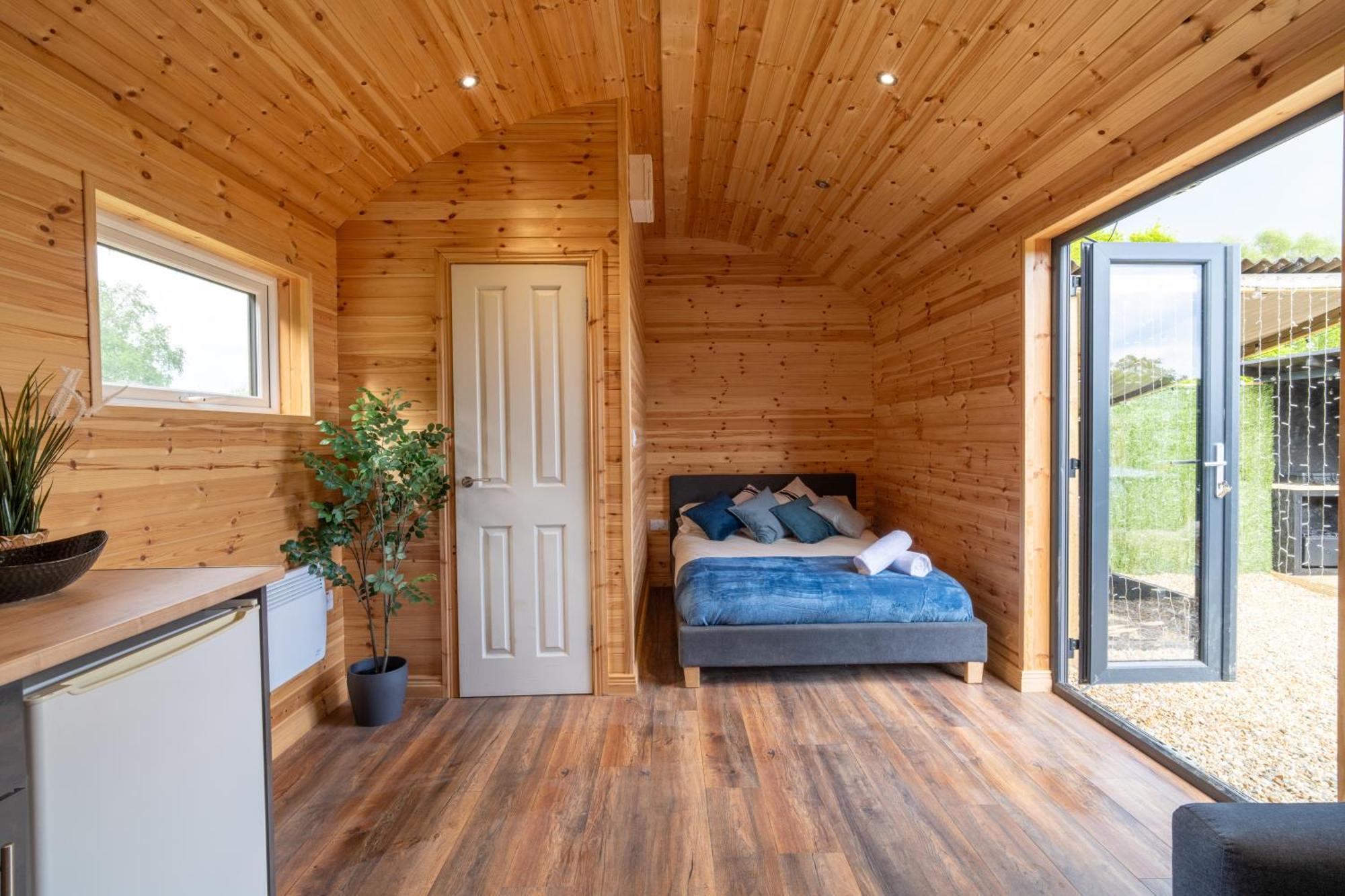 The Lodge At The Outside Inn Mountfield Extérieur photo